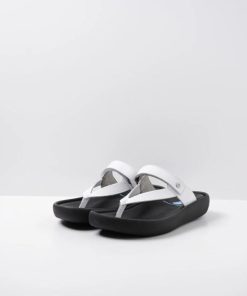 Moonrakermoda.shop5e5e567a03 2